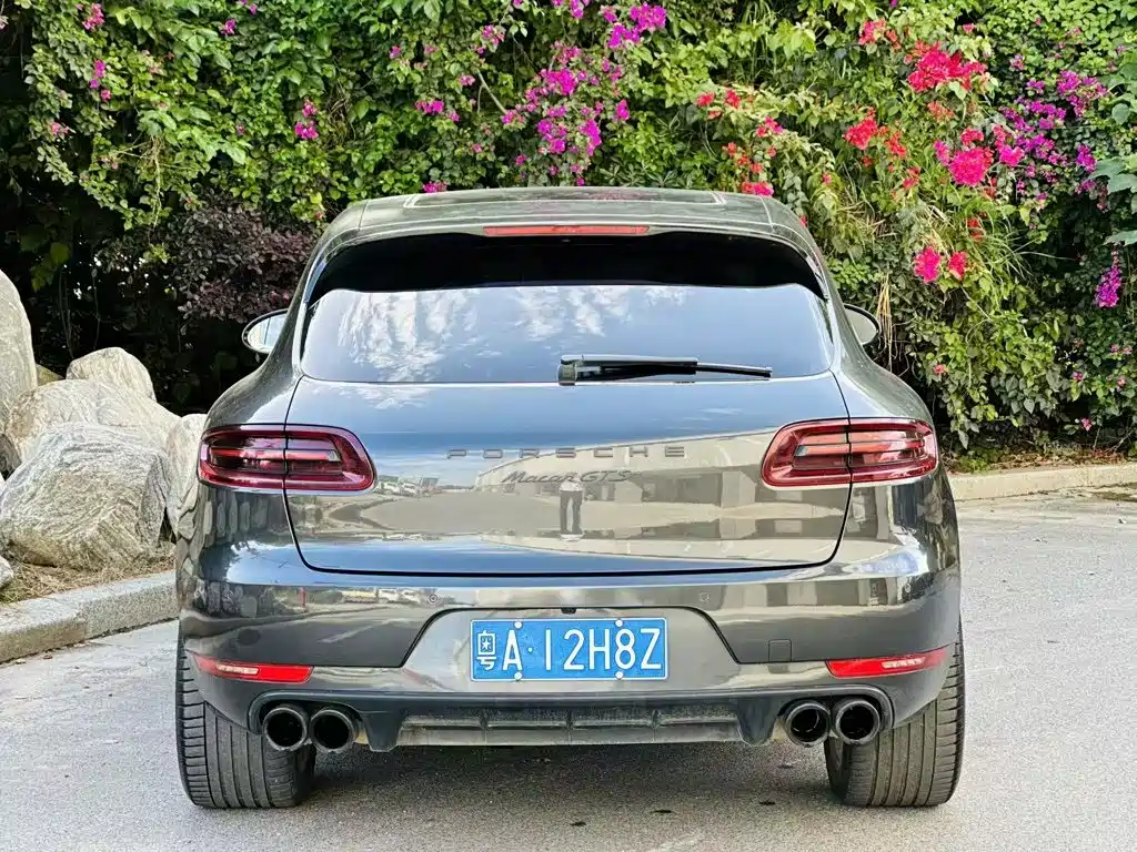 Porsche Macan 2016 — фото 8