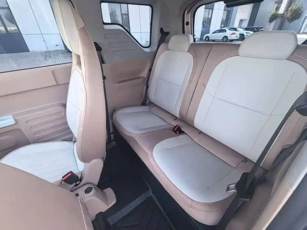 Geely Galaxy Panda 2024