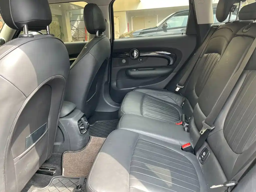 MINI Clubman 2020 — фото 13