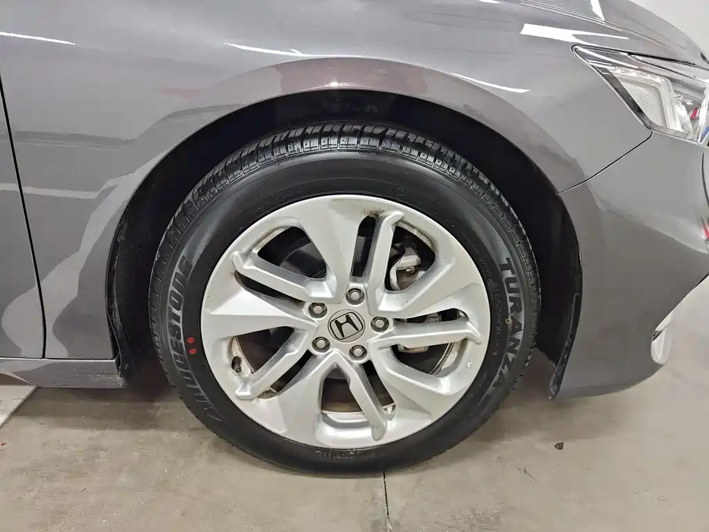 Honda Accord 2020 — фото 15
