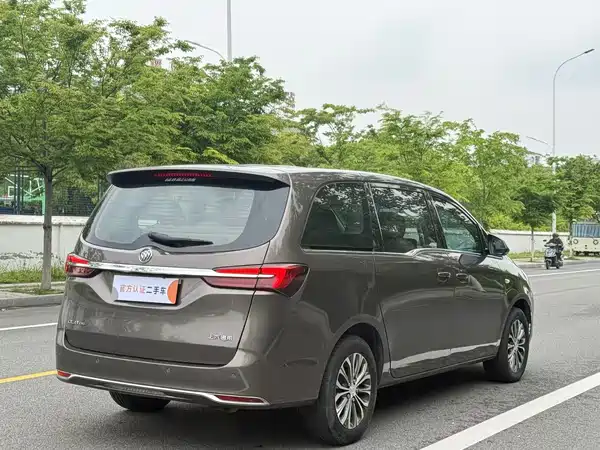 Buick GL8 2020