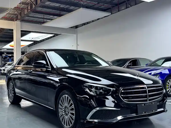 Mercedes-Benz E-Class 2023