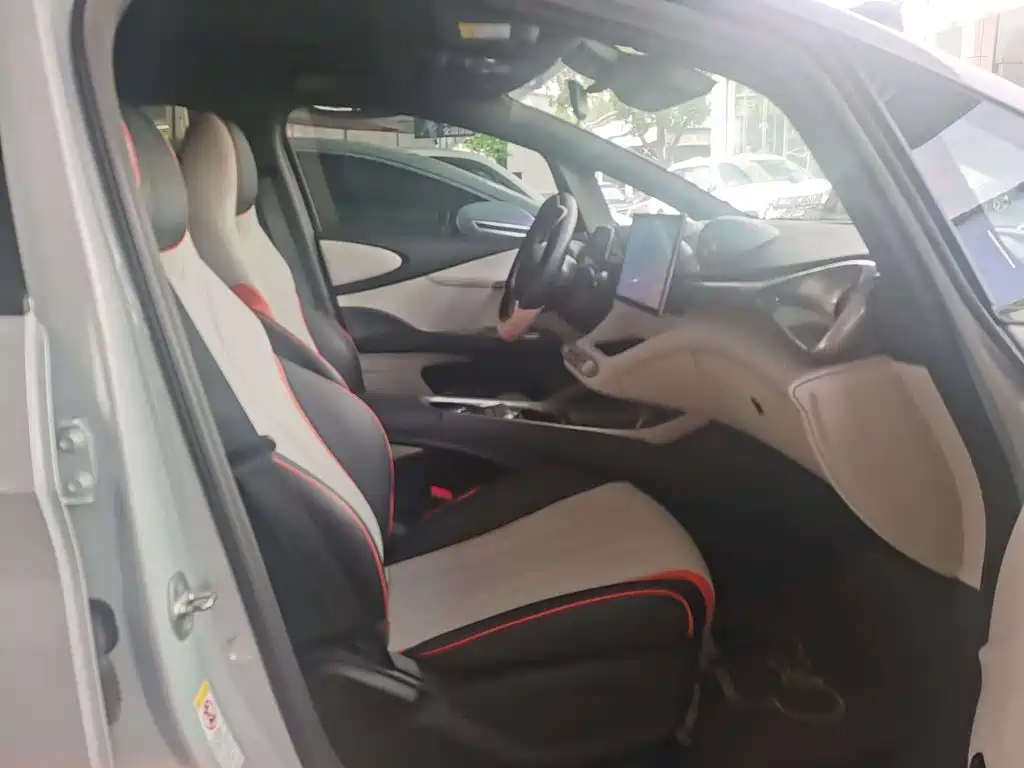 BYD Dolphin 2023