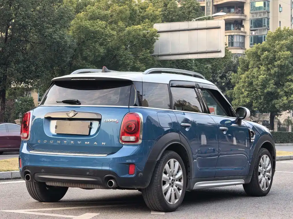 MINI Countryman 2019 — фото 14