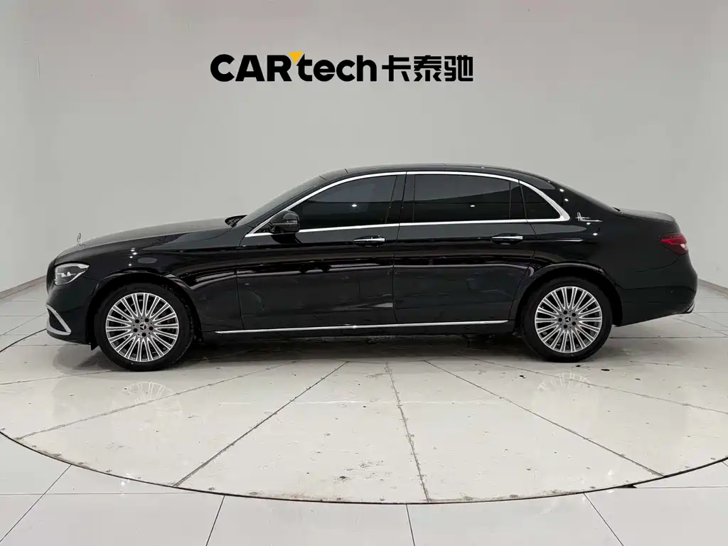 Mercedes-Benz E-Class 2023 — фото 5