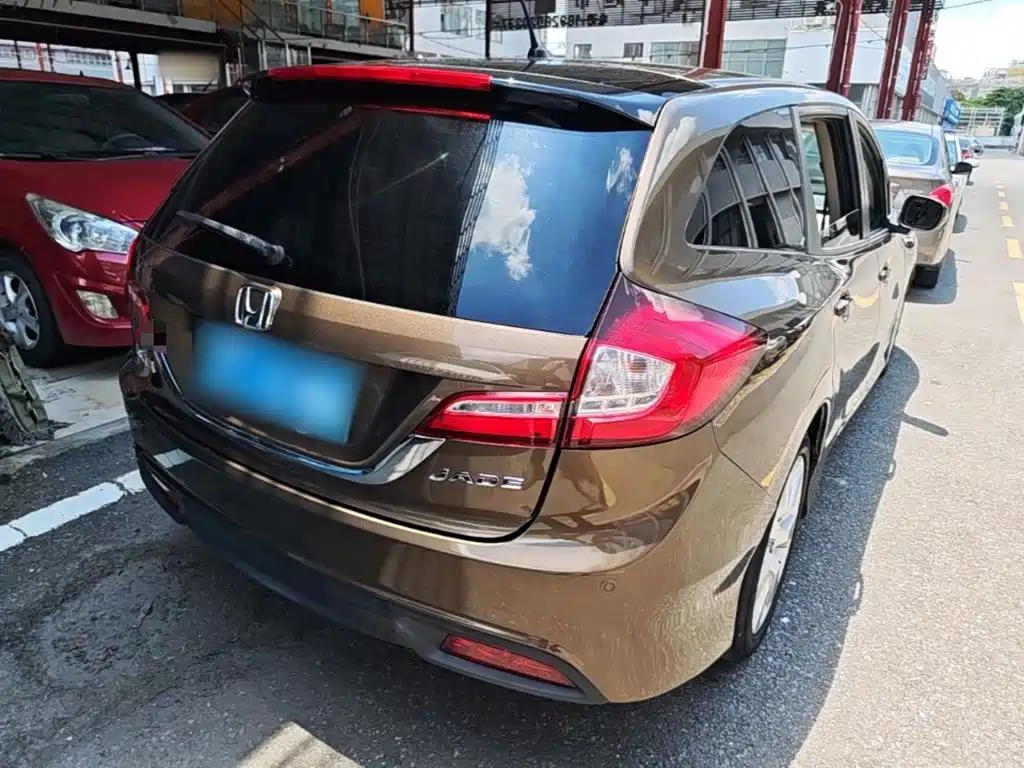 Honda Jade 2015 — фото 7