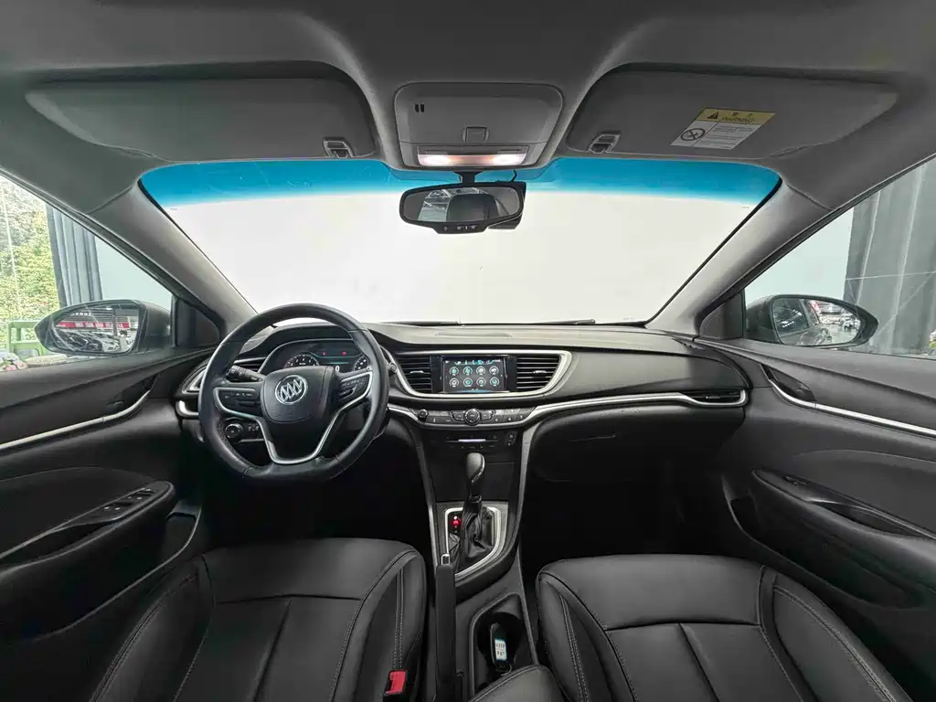 Buick Excelle 2019 — фото 6
