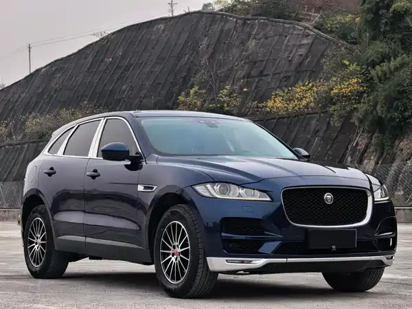 Jaguar F-PACE 2018