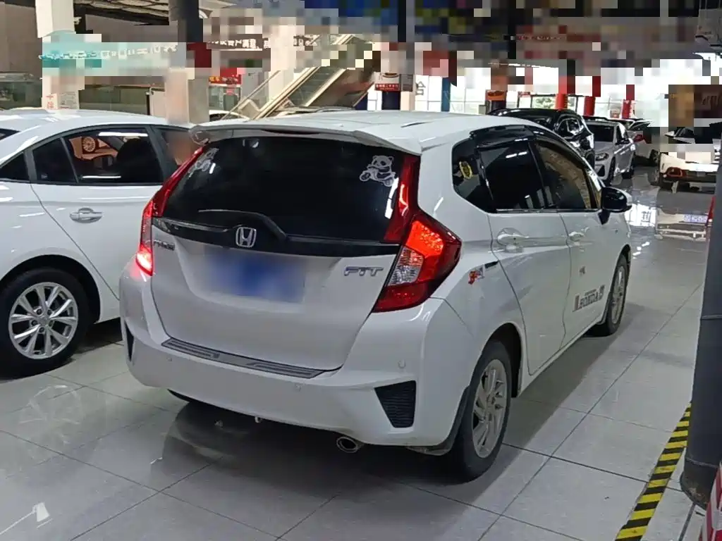 Honda Fit 2015
