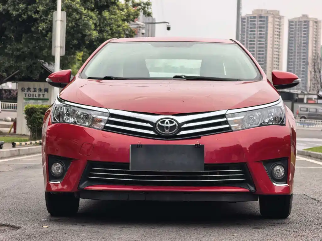 Toyota Corolla 2016 — фото 2