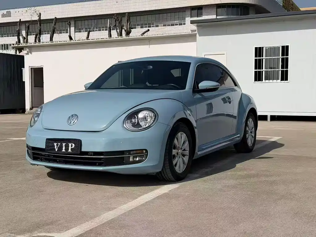 Volkswagen Beetle 2015 — фото 1