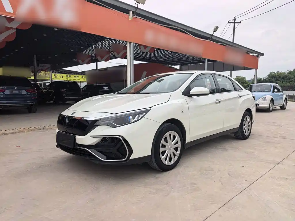 Venucia D60 EV 2022