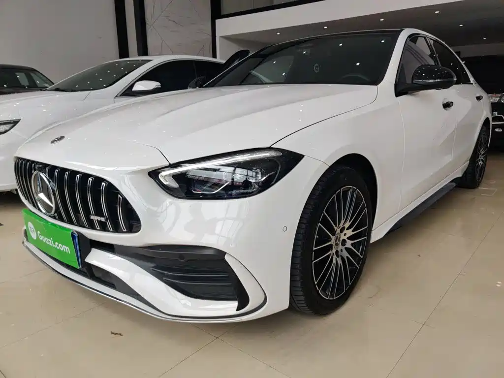 Mercedes-Benz C-Class 2025