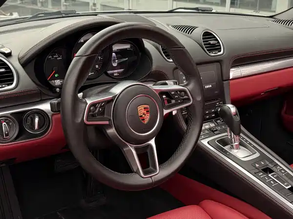 Porsche 718 2018