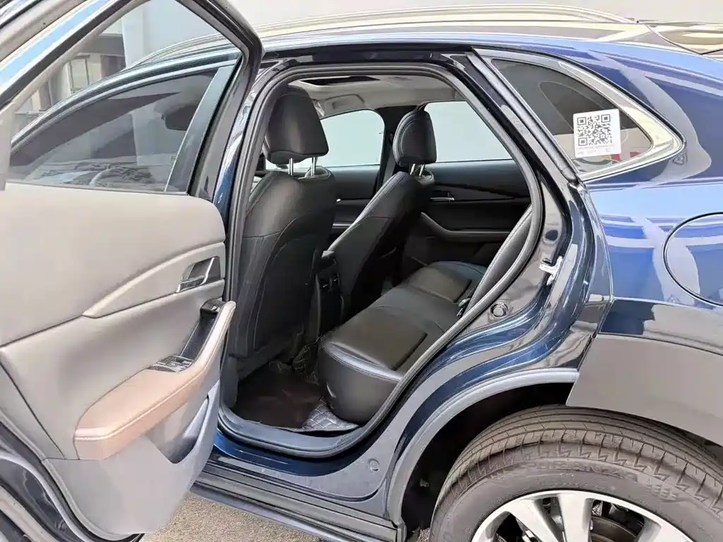 Mazda CX-30 2024