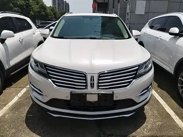 Lincoln MKC 2016