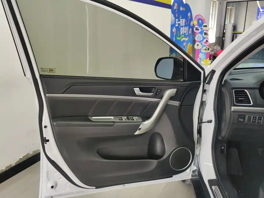 Haval M6 2017