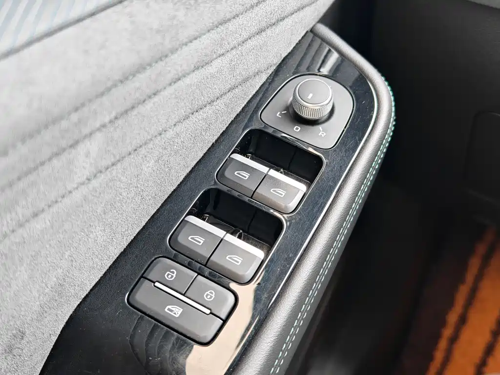Geely Xingrui 2023 — фото 27