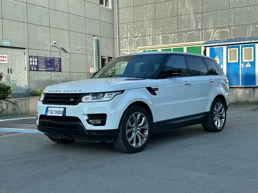 Land Rover Range Rover Sport 2015 — фото 1