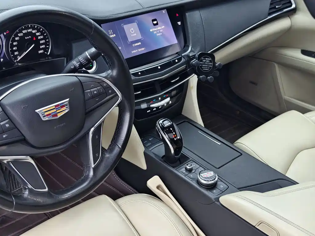 Cadillac CT6 2020 — фото 10