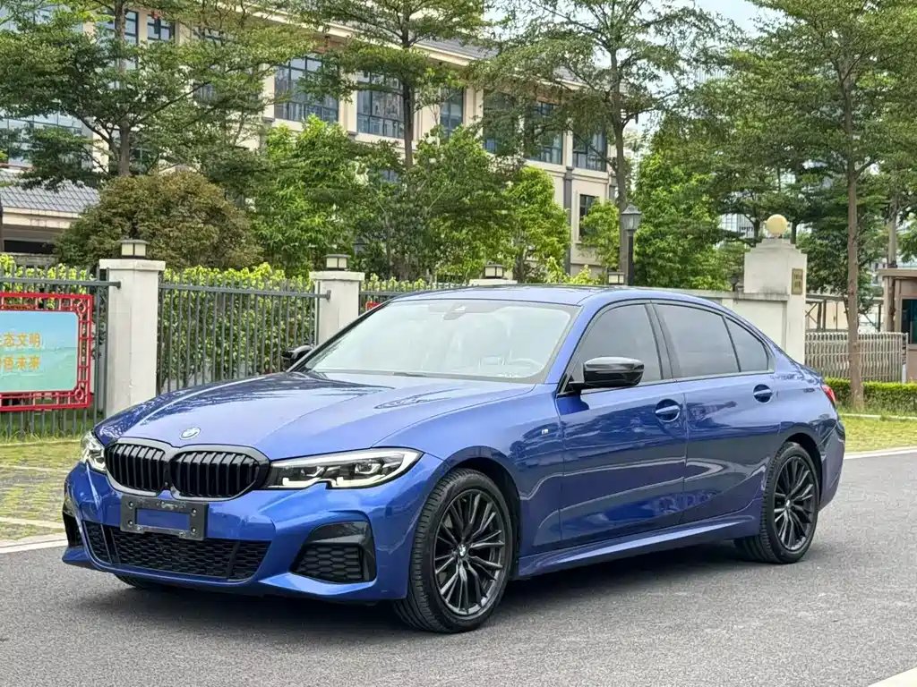 BMW 3 Series 2021