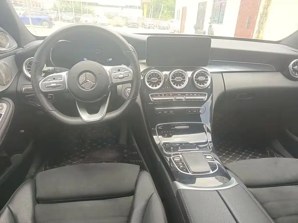 Mercedes-Benz C-Class 2021 — фото 11
