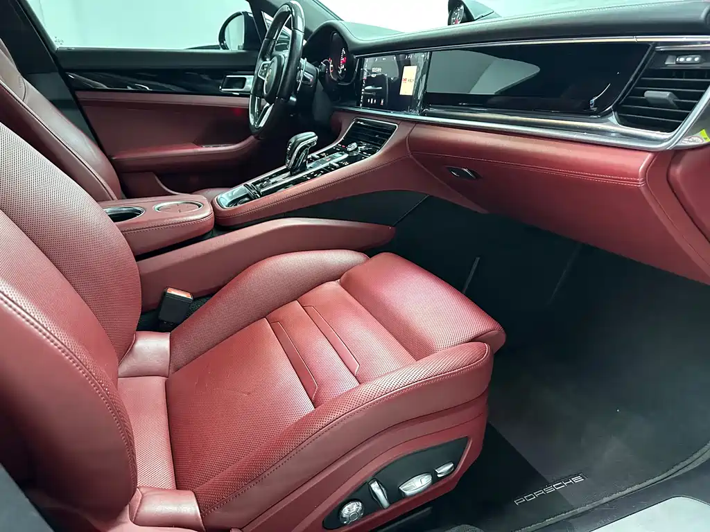 Porsche Panamera 2019 — фото 18