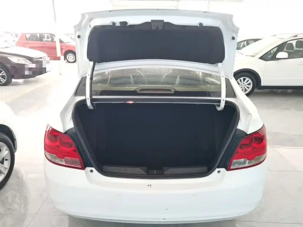Chevrolet Sail 2015 — фото 19