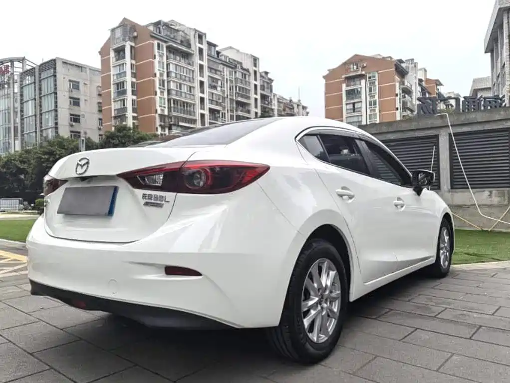 Mazda 3 Angkesela 2019 — фото 8