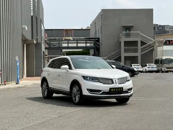 Lincoln MKX 2015
