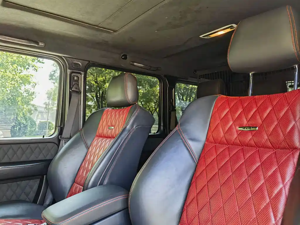 Mercedes-Benz G-Class 2018 — фото 15