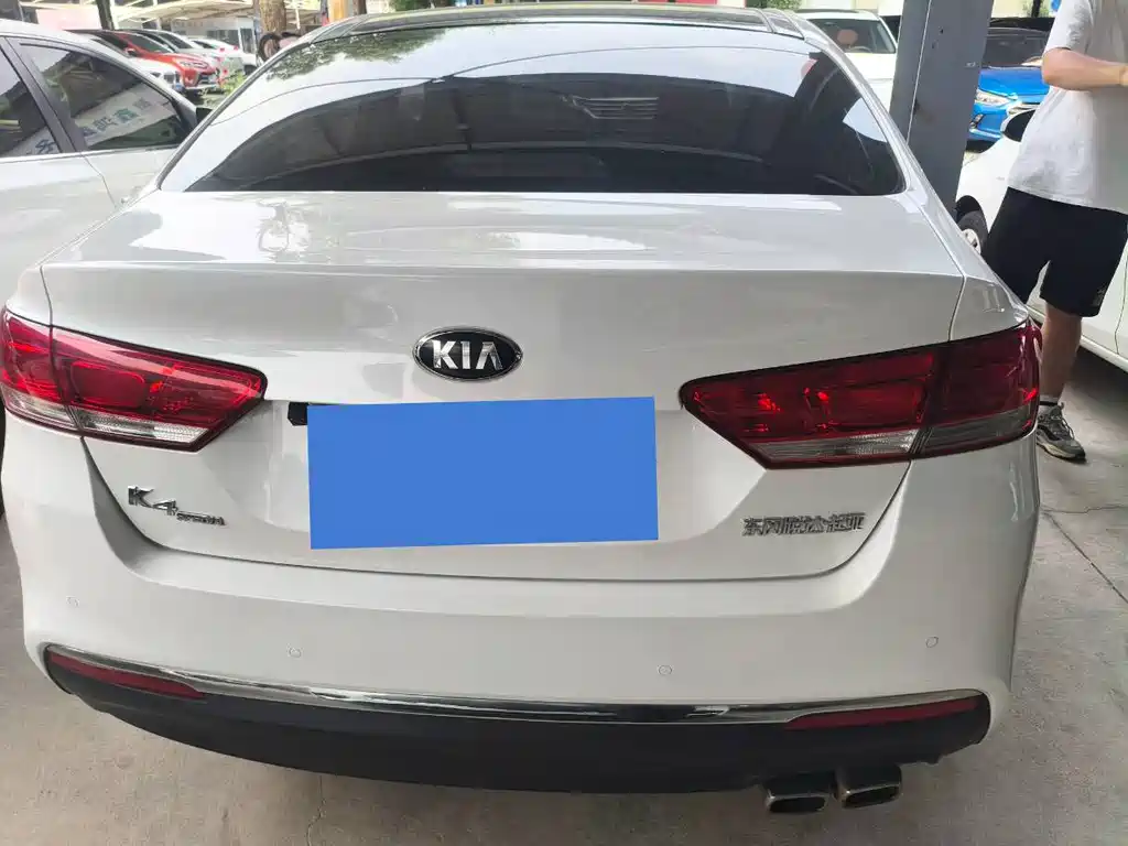 Kia K4 2015 — фото 14