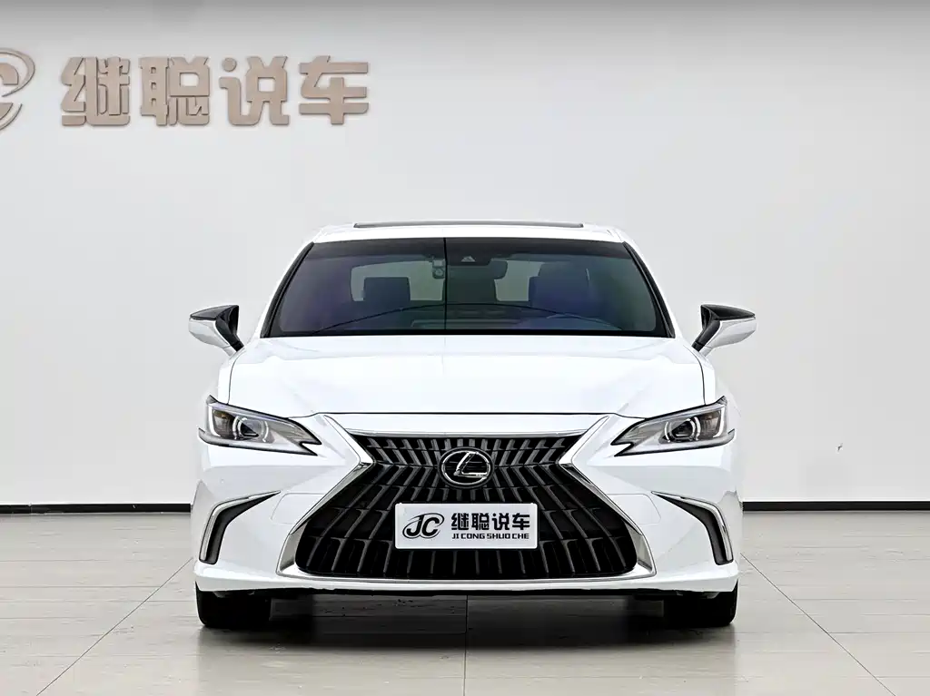 Lexus ES 2022 — фото 2