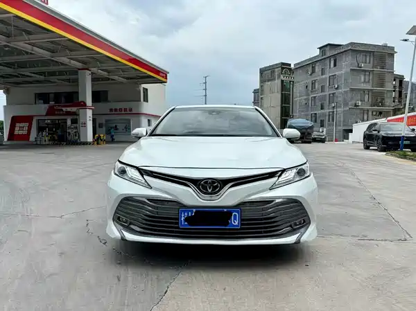 Toyota Camry 2018