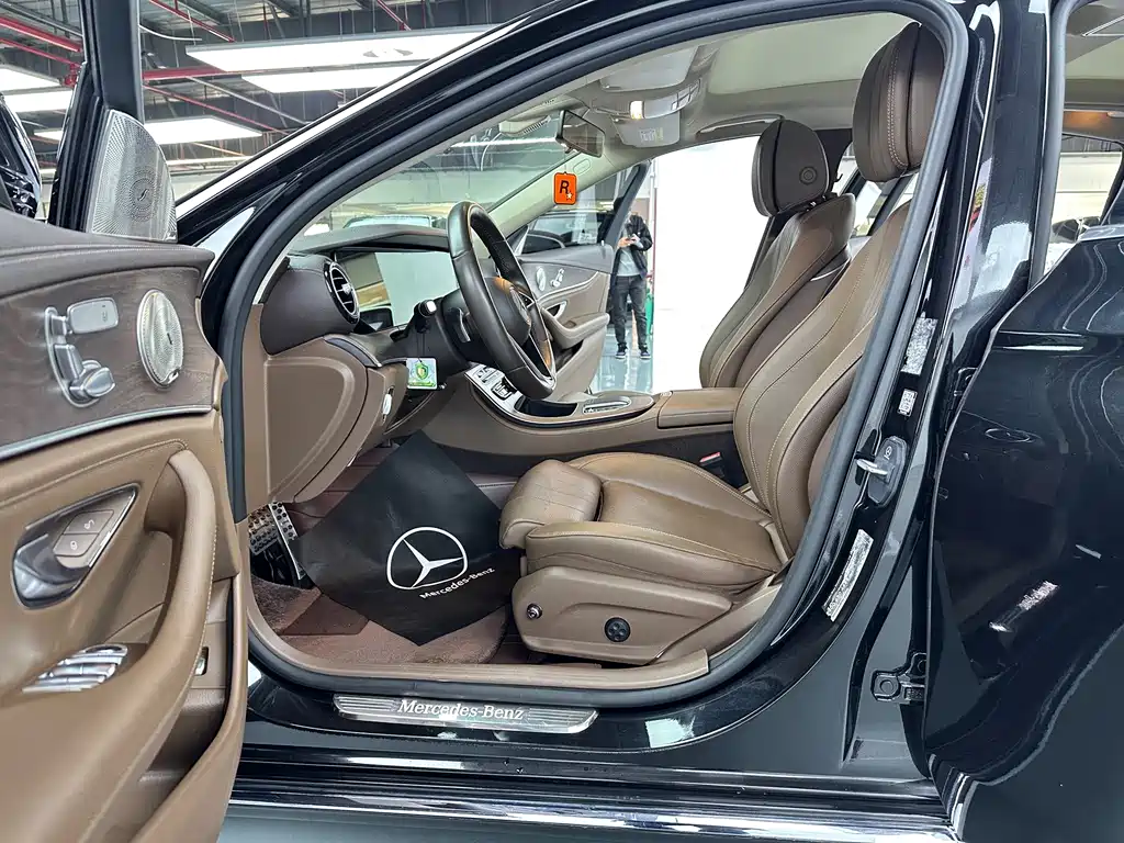 Mercedes-Benz E-Class 2021