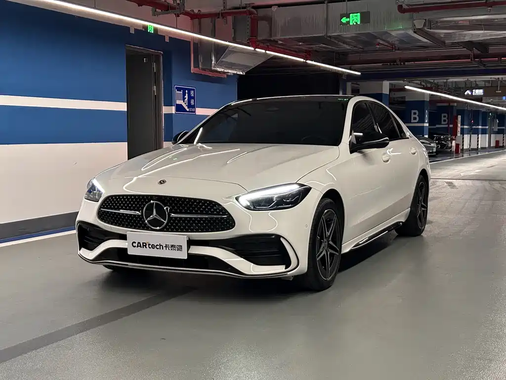 Mercedes-Benz C-Class 2025 — фото 1