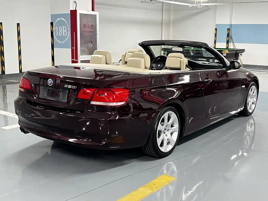 BMW 3 Series 2009