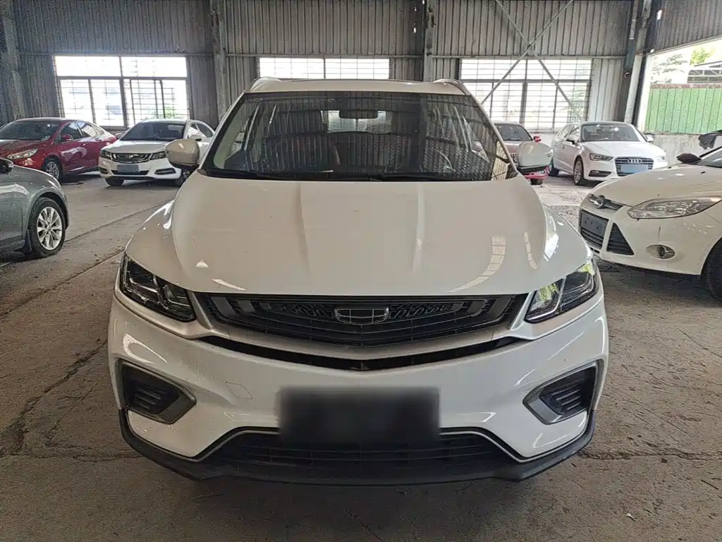 Geely Binyue 2021