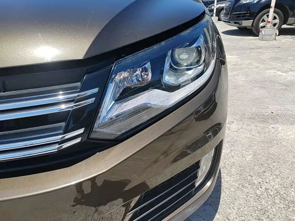 Volkswagen Tiguan 2016 — фото 24