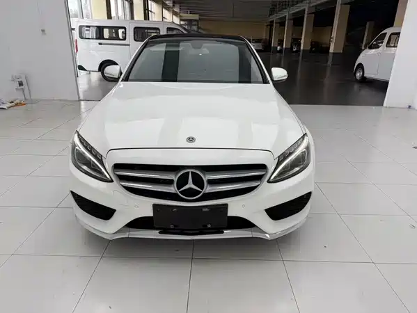 Mercedes-Benz C-Class 2018
