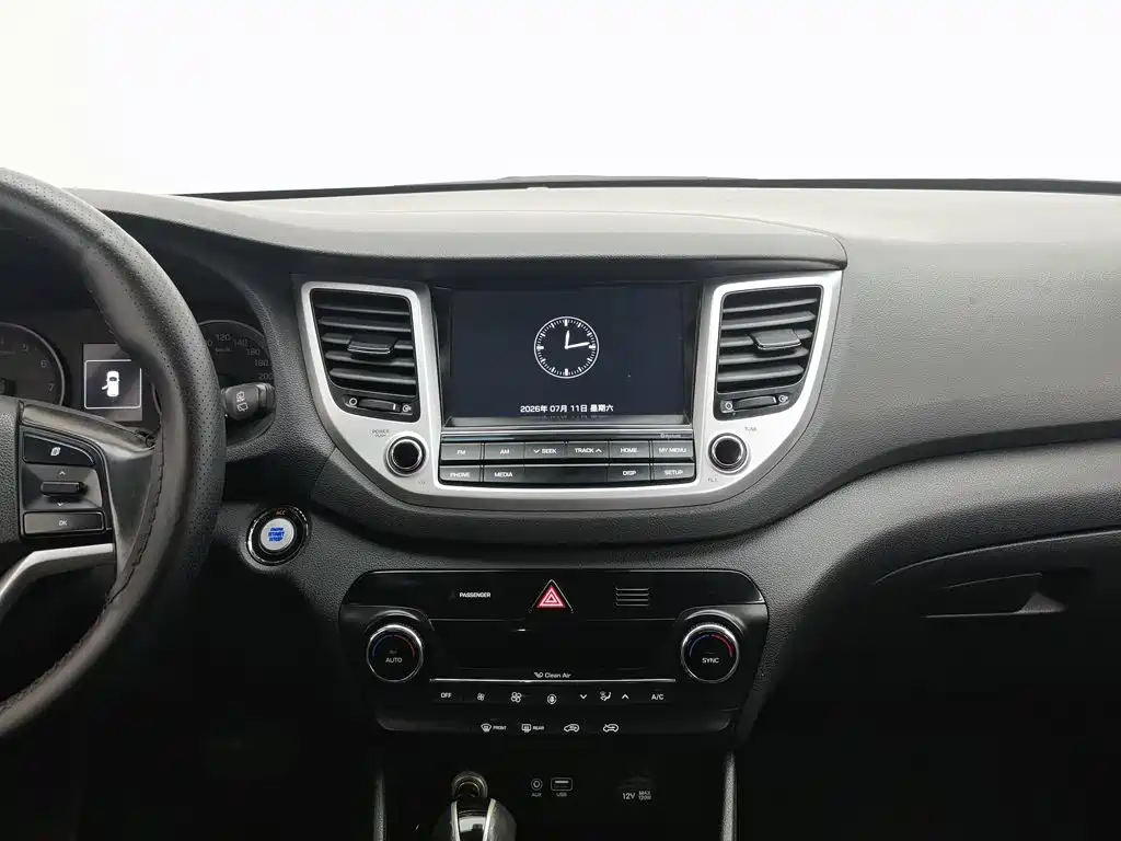 Hyundai Tucson 2017 — фото 12