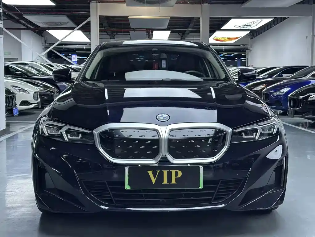 BMW i3 2023