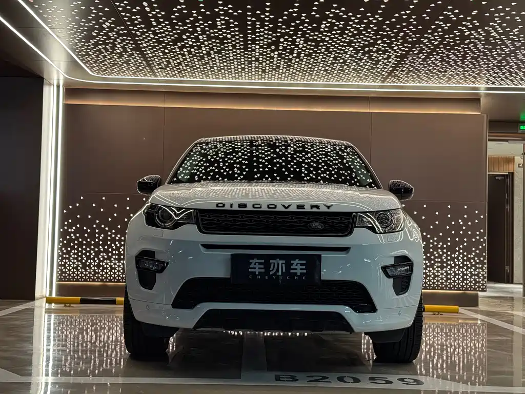 Land Rover Discovery Sport 2019 — фото 2