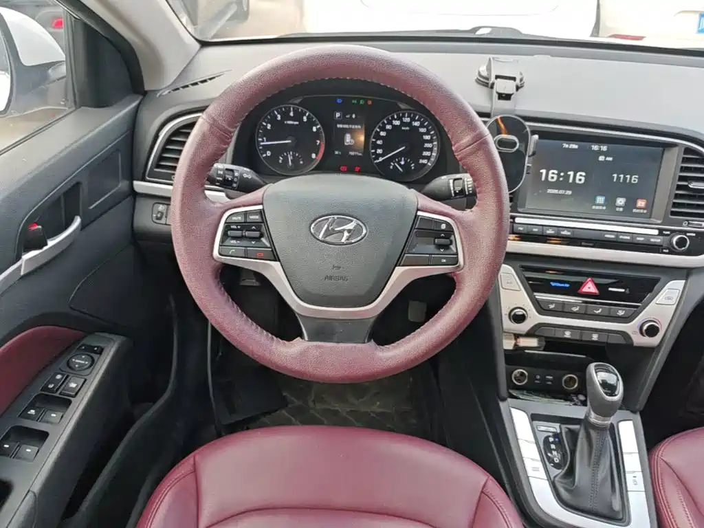 Hyundai Celesta 2018 — фото 11