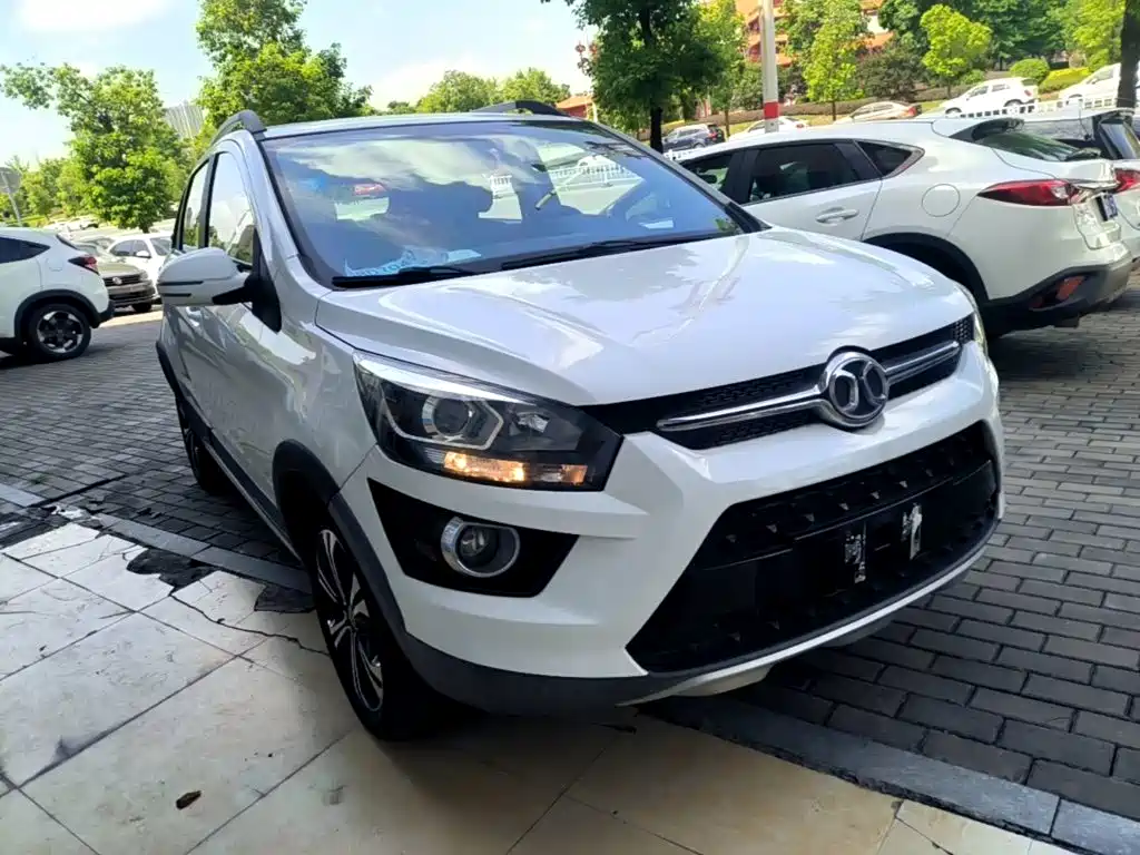 BAIC Senova X25 2017