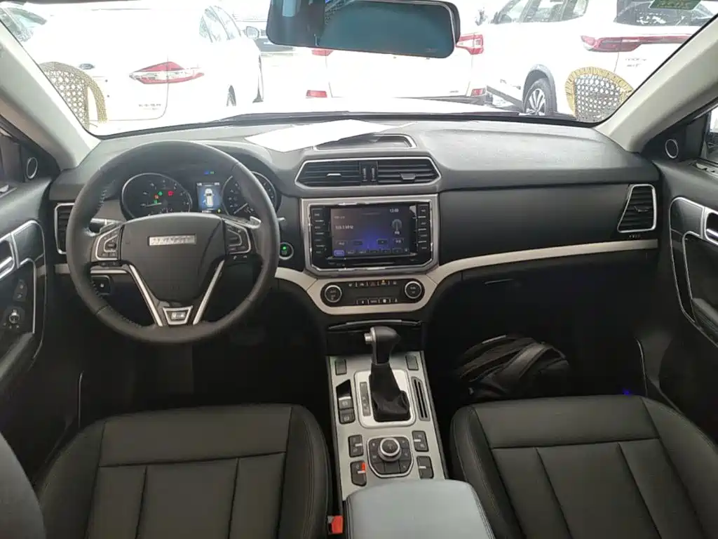 Haval H6 Coupe 2017 — фото 10