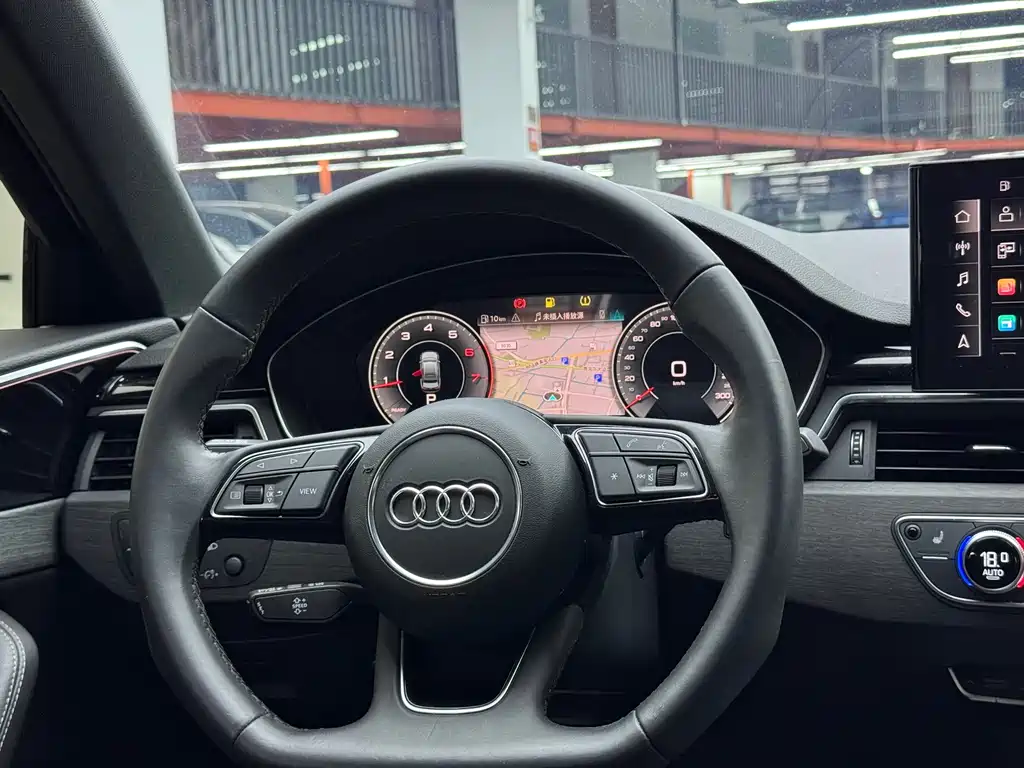 Audi A4L 2023 — фото 18