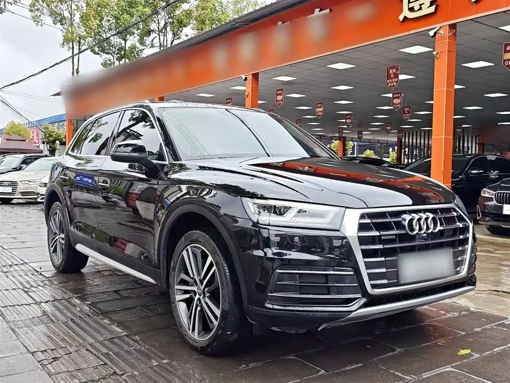 Audi Q5L 2021 — фото 3