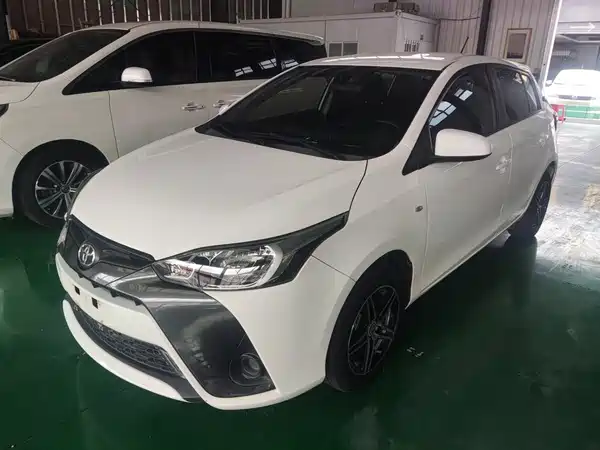 Toyota Yaris L 2019