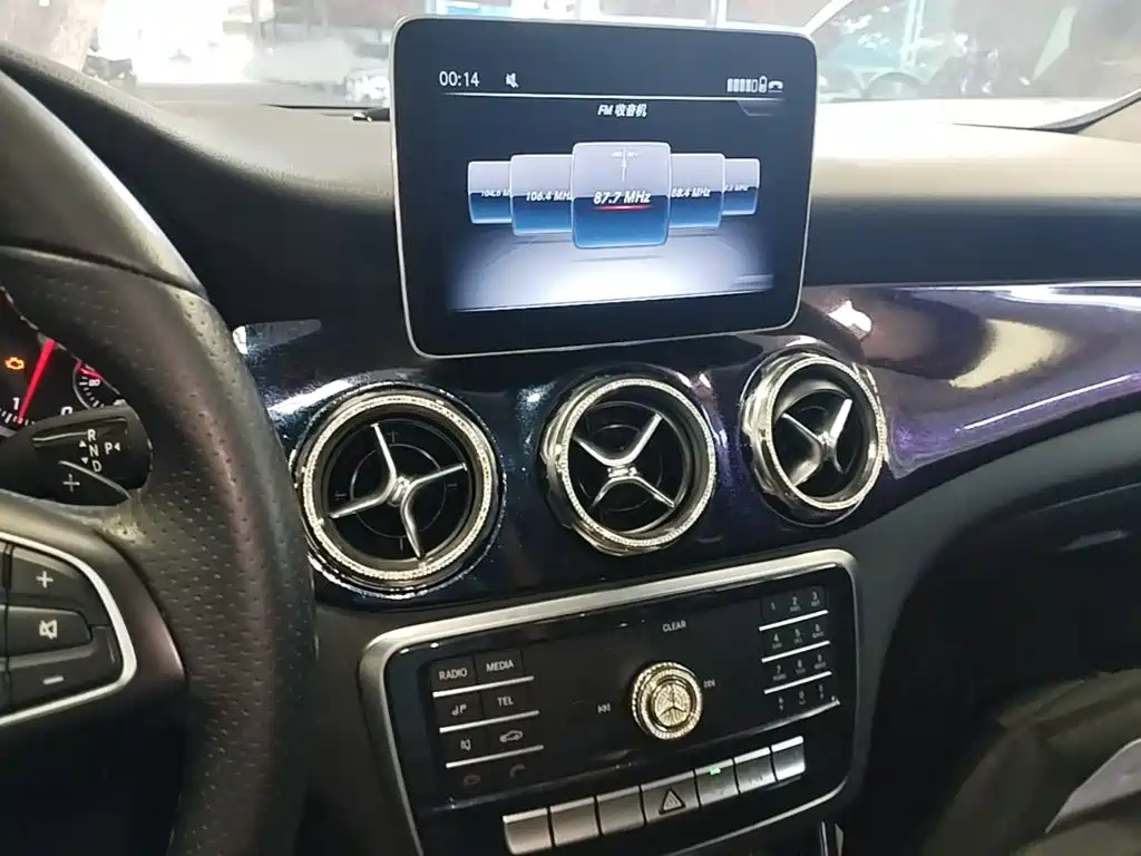 Mercedes-Benz GLA 2019 — фото 13